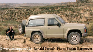 Nissan, nissan, Patrol, patrol, Safari, safari, Patrol GR, patrol gr, Safari GR, safari gr, GR, gr, KR, kr, Patrol GQ, patrol gq, Safari GQ, safari gq, GQ, gq, Y60, y60, JRY60, jry60, JRLY60, jrly60, VRGY60, vrgy60, ARGY60, argy60, TD42, td42, 4.2-Liter, 4.2 Litre, 4.2 litre, 4,2-Liter, Sechszylinder, Inlinesix, inlinesix, high roof, Hochdach, Jeep, jeep, Wrangler, wrangler, TJ, tj, Yamaha, Kodiak, yamaha, kodiak, 4x4, 4WD, 4wd, four wheel drive, AWD, awd, Offroad, offroad, Off Road, OFF ROAD, off road, offroader, Allradler, Allradantrieb, Gel&auml;ndeuntersetzung, Reduktion, low gears, Differenzialsperre, Differentialsperre, locker, Gelaendewagen, Gel&auml;ndewagen, Reisen, reisen, travel, Expedition, expedition, Tour, tour, Tuning, tuning, tune, Zubeh&ouml;r, equipment