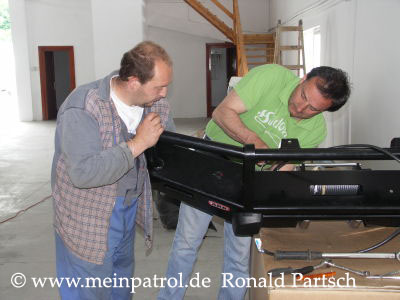 Fumosito, Gilau, Pension, Hotel, Vila Gong, Franz Nagy, Taubenreuther, Rum&auml;nien, romanaia, roumania, Nissan, nissan, Patrol, patrol, Safari, safari, Patrol GR, patrol gr, Safari GR, safari gr, GR, gr, KR, kr, Patrol GQ, patrol gq, Safari GQ, safari gq, GQ, gq, Y60, y60, JRY60, jry60, JRLY60, jrly60, VRGY60, vrgy60, ARGY60, argy60, TD42, td42, 4.2-Liter, 4.2 Litre, 4.2 litre, 4,2-Liter, Sechszylinder, Inlinesix, inlinesix, high roof, Hochdach, Jeep, jeep, Wrangler, wrangler, TJ, tj, Yamaha, Kodiak, yamaha, kodiak, 4x4, 4WD, 4wd, four wheel drive, AWD, awd, Offroad, offroad, Off Road, OFF ROAD, off road, offroader, Allradler, Allradantrieb, Gel&auml;ndeuntersetzung, Reduktion, low gears, Differenzialsperre, Differentialsperre, locker, Gelaendewagen, Gel&auml;ndewagen, Reisen, reisen, travel, Expedition, expedition, Tour, tour, Tuning, tuning, tune, Zubeh&ouml;r, equipment