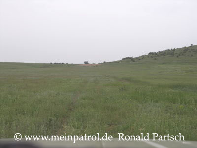 Fumosito, Weg, Cataloi, Agighiol, Donaudelta, Rum&auml;nien, romania, roumania, Nissan, nissan, Patrol, patrol, Safari, safari, Patrol GR, patrol gr, Safari GR, safari gr, GR, gr, KR, kr, Patrol GQ, patrol gq, Safari GQ, safari gq, GQ, gq, Y60, y60, JRY60, jry60, JRLY60, jrly60, VRGY60, vrgy60, ARGY60, argy60, TD42, td42, 4.2-Liter, 4.2 Litre, 4.2 litre, 4,2-Liter, Sechszylinder, Inlinesix, inlinesix, high roof, Hochdach, Jeep, jeep, Wrangler, wrangler, TJ, tj, Yamaha, Kodiak, yamaha, kodiak, 4x4, 4WD, 4wd, four wheel drive, AWD, awd, Offroad, offroad, Off Road, OFF ROAD, off road, offroader, Allradler, Allradantrieb, Gel&auml;ndeuntersetzung, Reduktion, low gears, Differenzialsperre, Differentialsperre, locker, Gelaendewagen, Gel&auml;ndewagen, Reisen, reisen, travel, Expedition, expedition, Tour, tour, Tuning, tuning, tune, Zubeh&ouml;r, equipment