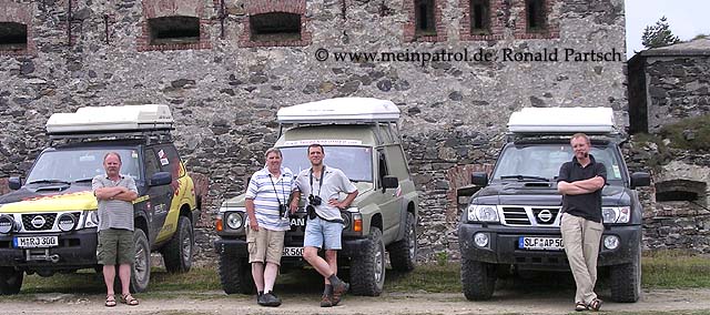 Westalpen, Seealpen, Frankreich, Italien, france, italy, Nissan, nissan, Patrol, patrol, Safari, safari, Patrol GR, patrol gr, Safari GR, safari gr, GR, gr, KR, kr, Patrol GQ, patrol gq, Safari GQ, safari gq, GQ, gq, Y60, y60, JRY60, jry60, JRLY60, jrly60, VRGY60, vrgy60, ARGY60, argy60, TD42, td42, 4.2-Liter, 4.2 Litre, 4.2 litre, 4,2-Liter, Sechszylinder, Inlinesix, inlinesix, high roof, Hochdach, Jeep, jeep, Wrangler, wrangler, TJ, tj, Yamaha, Kodiak, yamaha, kodiak, 4x4, 4WD, 4wd, four wheel drive, AWD, awd, Offroad, offroad, Off Road, OFF ROAD, off road, offroader, Allradler, Allradantrieb, Gel&auml;ndeuntersetzung, Reduktion, low gears, Differenzialsperre, Differentialsperre, locker, Gelaendewagen, Gel&auml;ndewagen, Reisen, reisen, travel, Expedition, expedition, Tour, tour, Tuning, tuning, tune, Zubeh&ouml;r, equipment