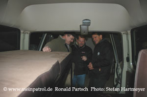 Matthias, Bettkonstruktion, Liege, Camping, Wohnmobil, Nissan, nissan, Patrol, patrol, Safari, safari, Patrol GR, patrol gr, Safari GR, safari gr, GR, gr, KR, kr, Patrol GQ, patrol gq, Safari GQ, safari gq, GQ, gq, Y60, y60, JRY60, jry60, JRLY60, jrly60, VRGY60, vrgy60, ARGY60, argy60, TD42, td42, 4.2-Liter, 4.2 Litre, 4.2 litre, 4,2-Liter, Sechszylinder, Inlinesix, inlinesix, high roof, Hochdach, Jeep, jeep, Wrangler, wrangler, TJ, tj, Yamaha, Kodiak, yamaha, kodiak, 4x4, 4WD, 4wd, four wheel drive, AWD, awd, Offroad, offroad, Off Road, OFF ROAD, off road, offroader, Allradler, Allradantrieb, Gel&auml;ndeuntersetzung, Reduktion, low gears, Differenzialsperre, Differentialsperre, locker, Gelaendewagen, Gel&auml;ndewagen, Reisen, reisen, travel, Expedition, expedition, Tour, tour, Tuning, tuning, tune, Zubeh&ouml;r, equipment